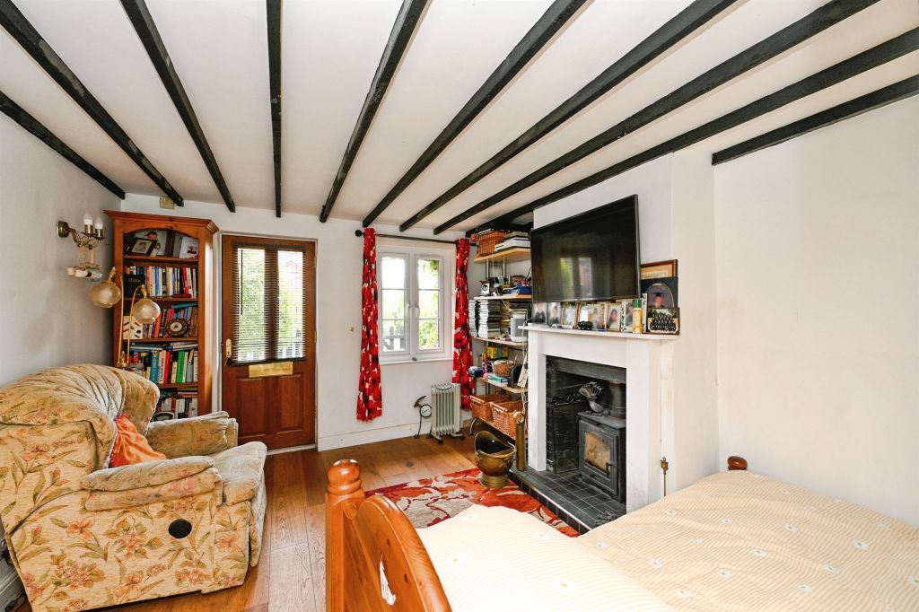 Property photo 2 of 17