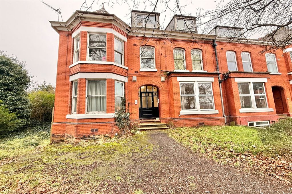 Property photo 1 of 6 (Main)