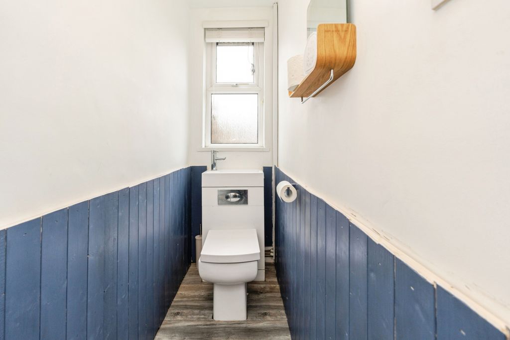 Property photo 3 of 20 Photo #3