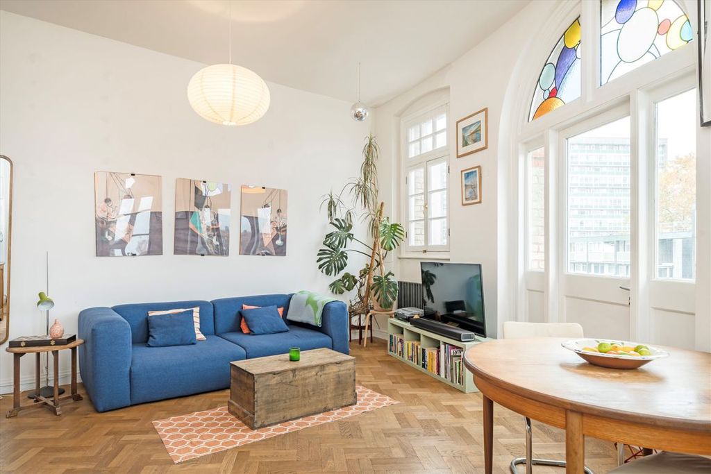 Property photo 3 of 13