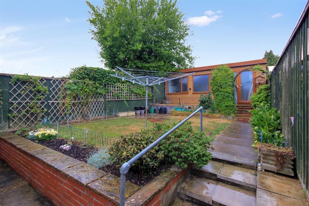 Property photo 2 of 13 Garden 2.Jpg