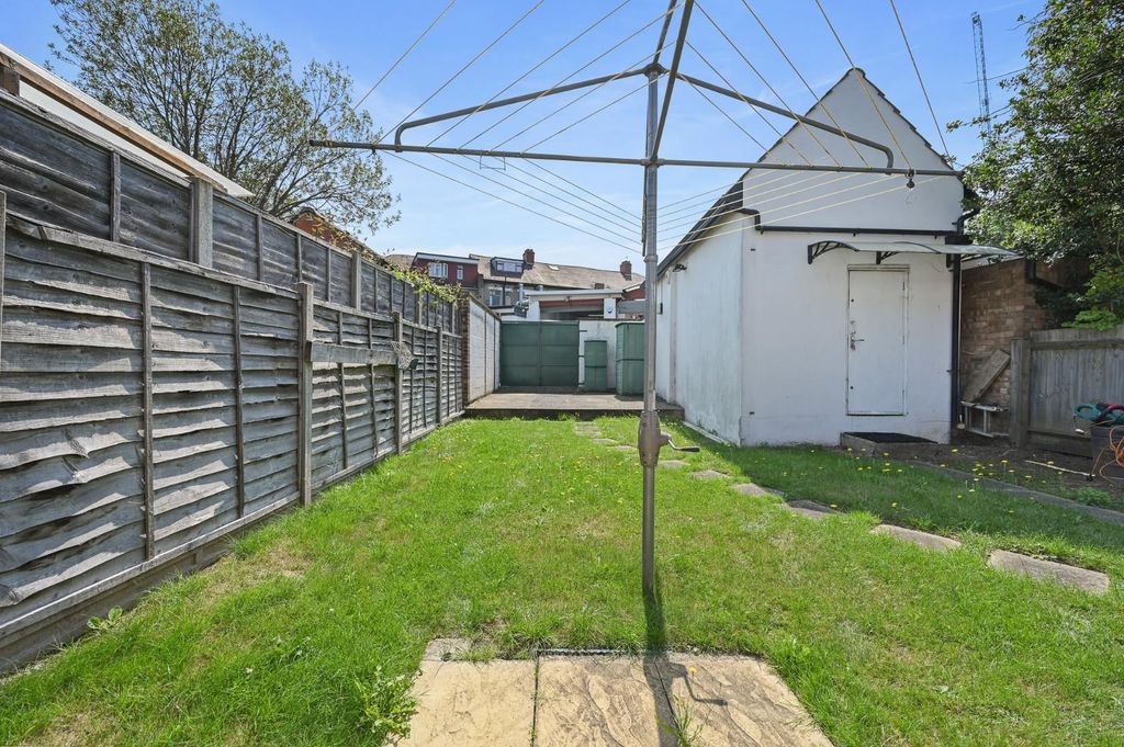 Property photo 2 of 11 7.Jpg