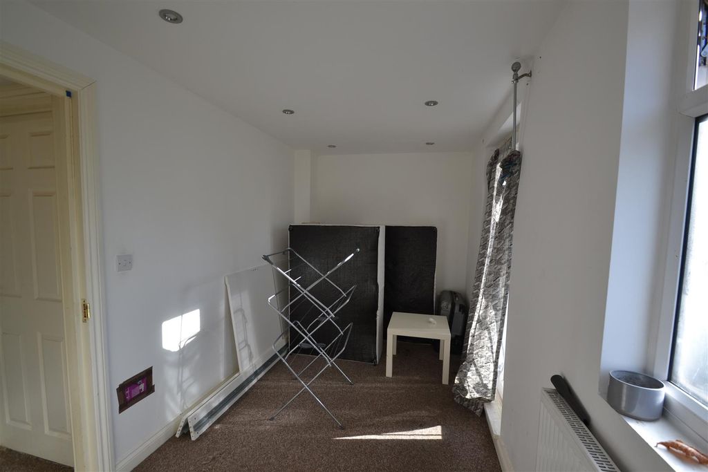 Additional image 14 of 5 bed end terrace house for saleLodge Avenue, Dagenham RM8