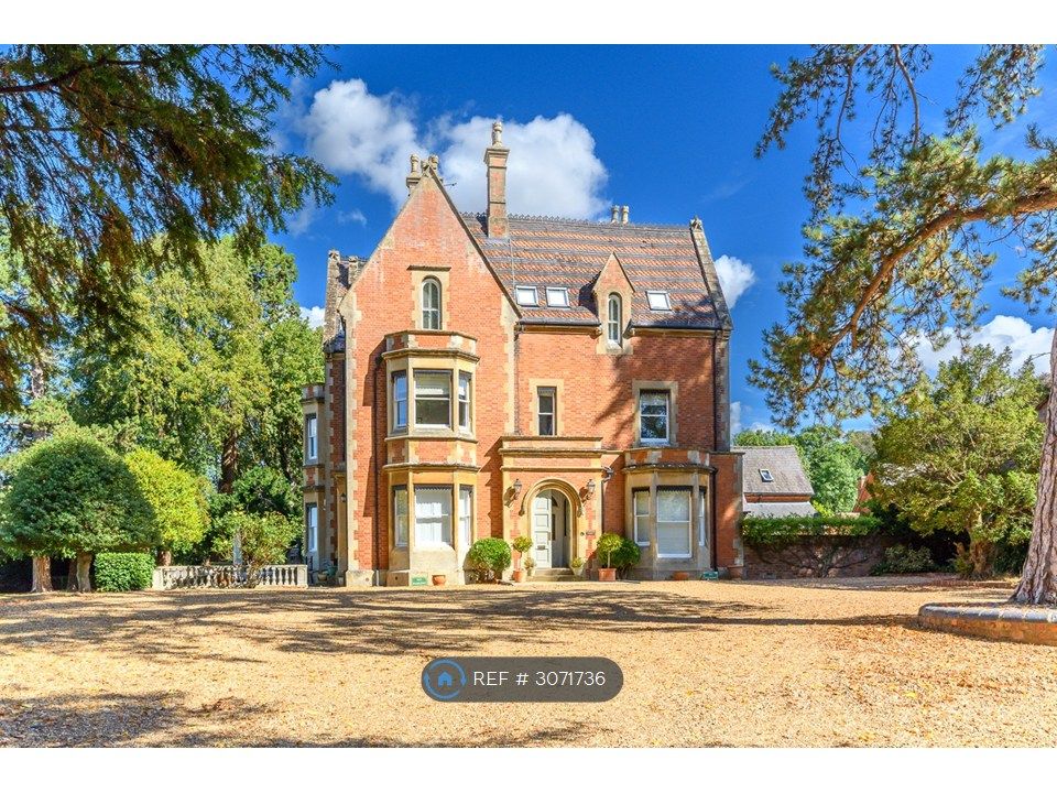 Property photo 1 of 23
