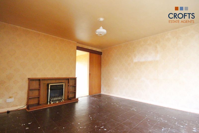 Property photo 2 of 10 Lounge