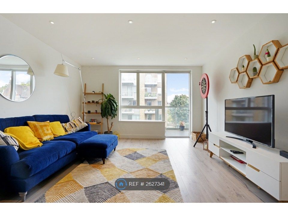 Property photo 1 of 8