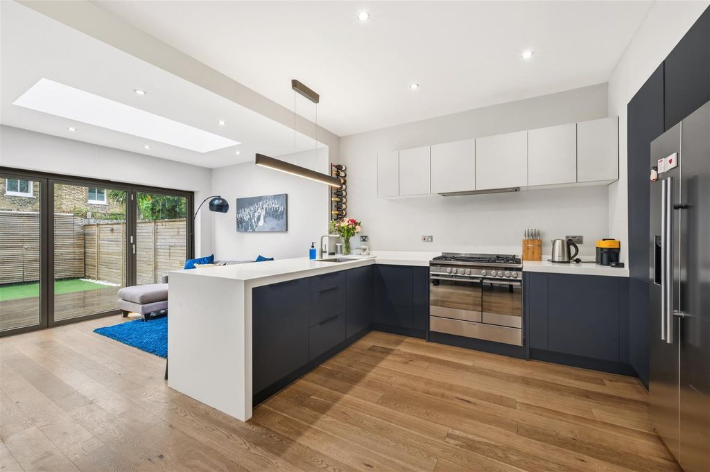 Property photo 3 of 15 File-3.Jpg