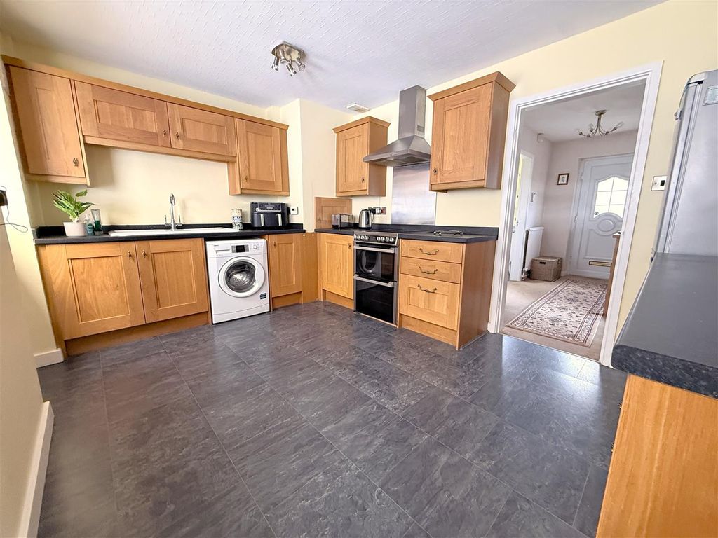 Property photo 2 of 26 Img_0005.Jpg
