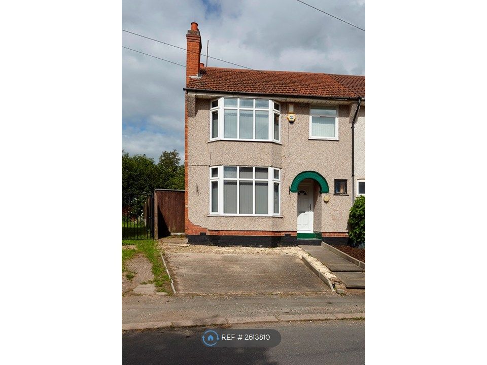 Property photo 1 of 5 Semi Detached House