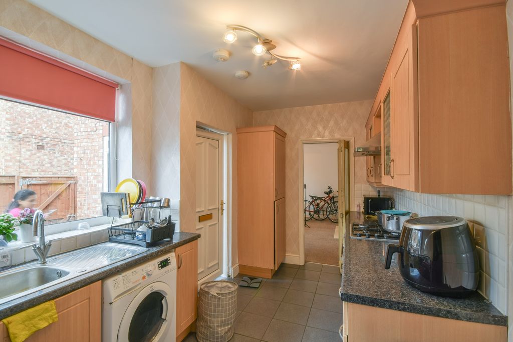 Property photo 3 of 16