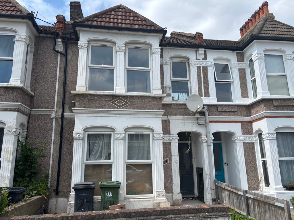 Property photo 1 of 1