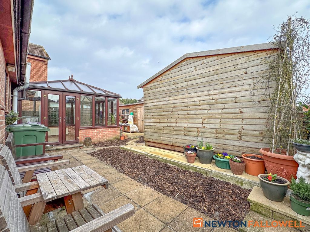 Property photo 3 of 18