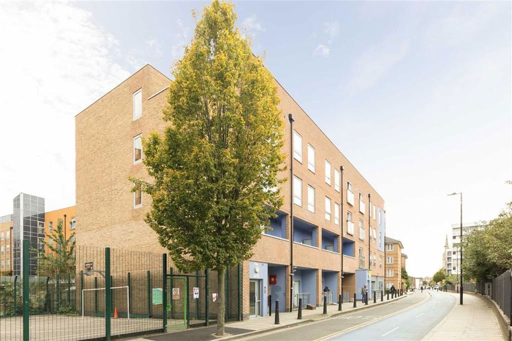 Property photo 1 of 6