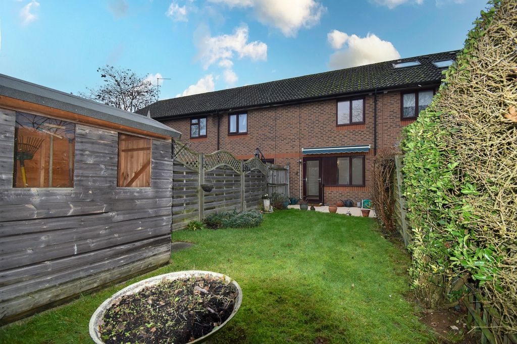 Property photo 2 of 12