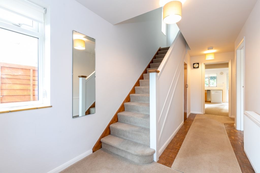 Property photo 3 of 8 175921