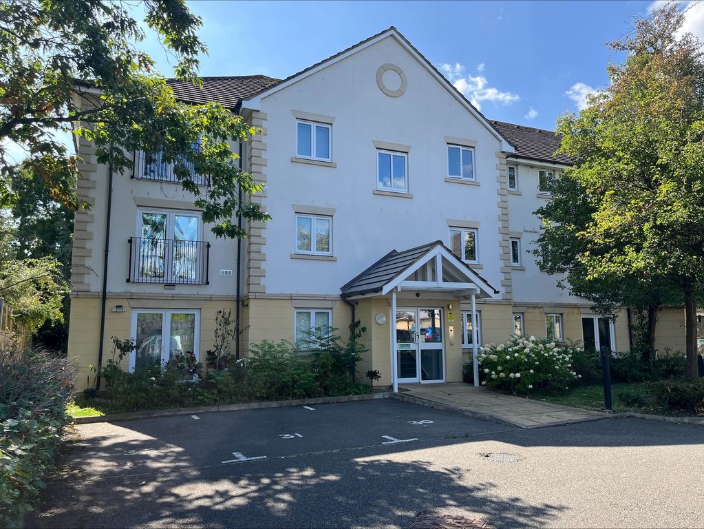 Property photo 1 of 2