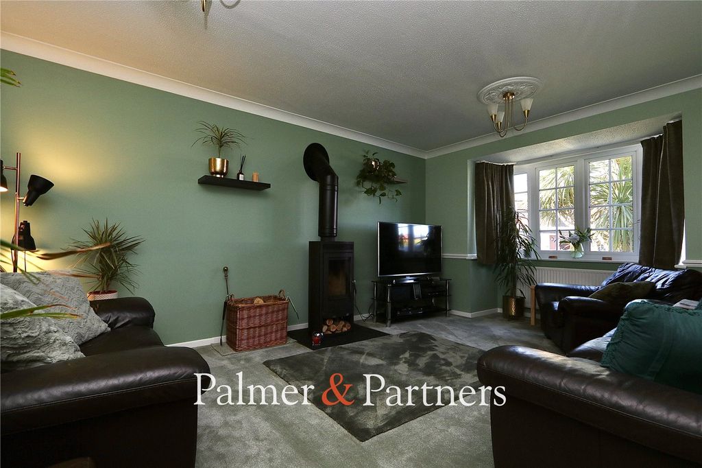 Property photo 3 of 24 Picture No. 04