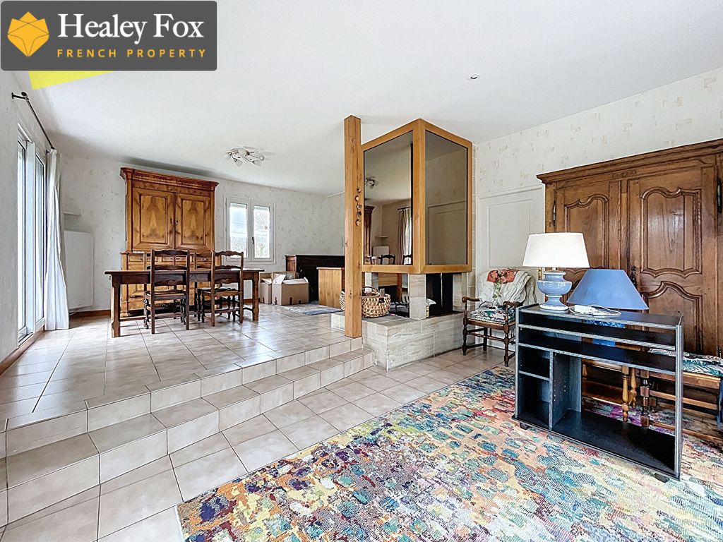 Property photo 3 of 13