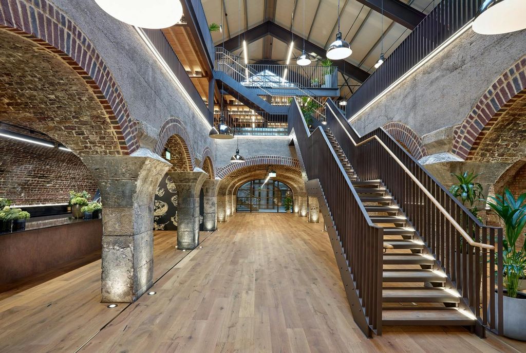 Property photo 1 of 20 The Wine Yard