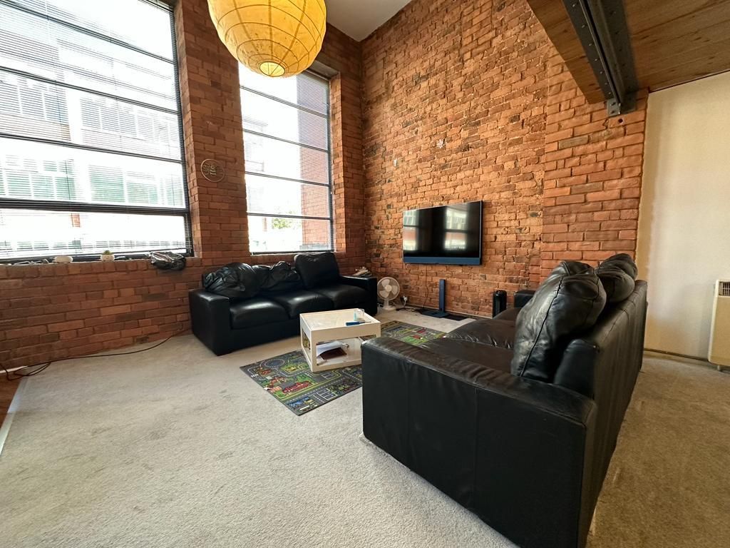 Property photo 1 of 11 49432254-3B4A-4B6A-B8A8-9E1cd53d0E2F.Jpg
