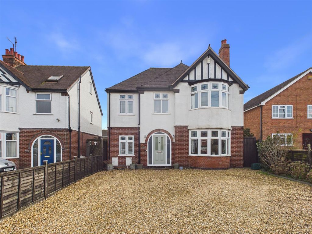 Property photo 1 of 26