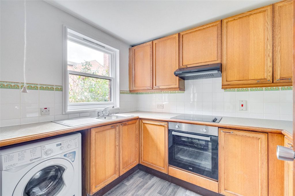 Property photo 3 of 10 Picture No. 10