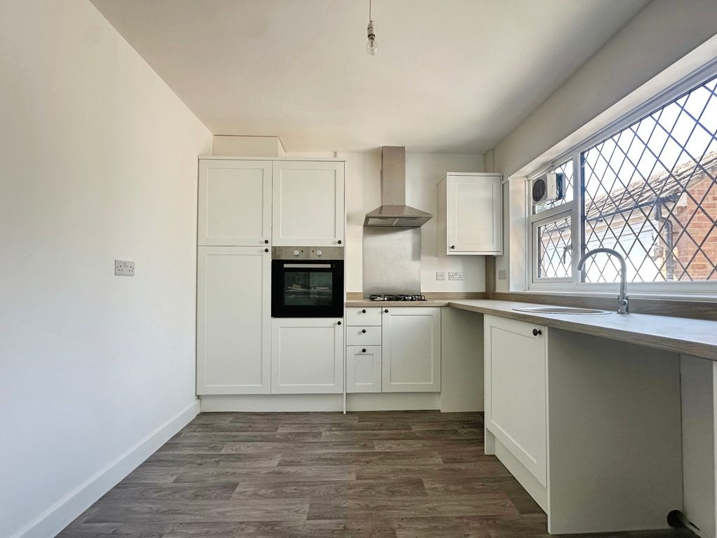 Property photo 2 of 12 Pbox-Img.Jpg