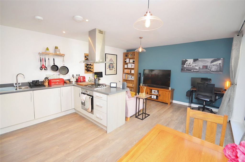 Property photo 3 of 11 Picture No. 04