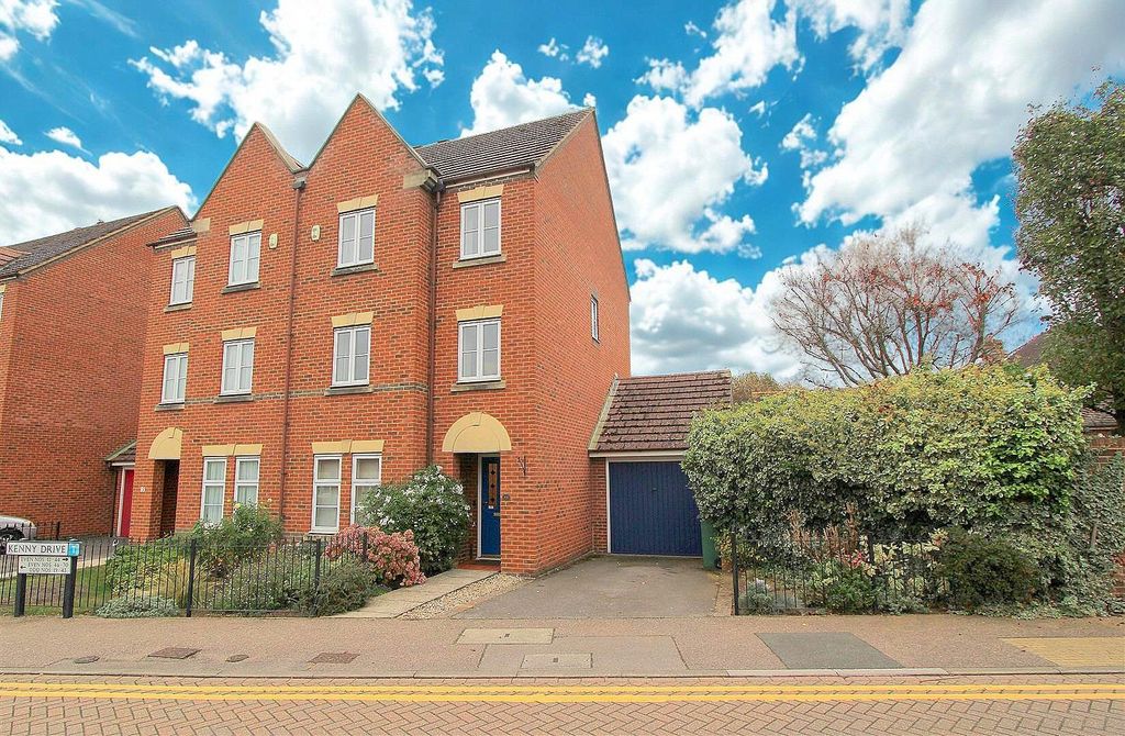 Property photo 1 of 24 Front A.Jpg