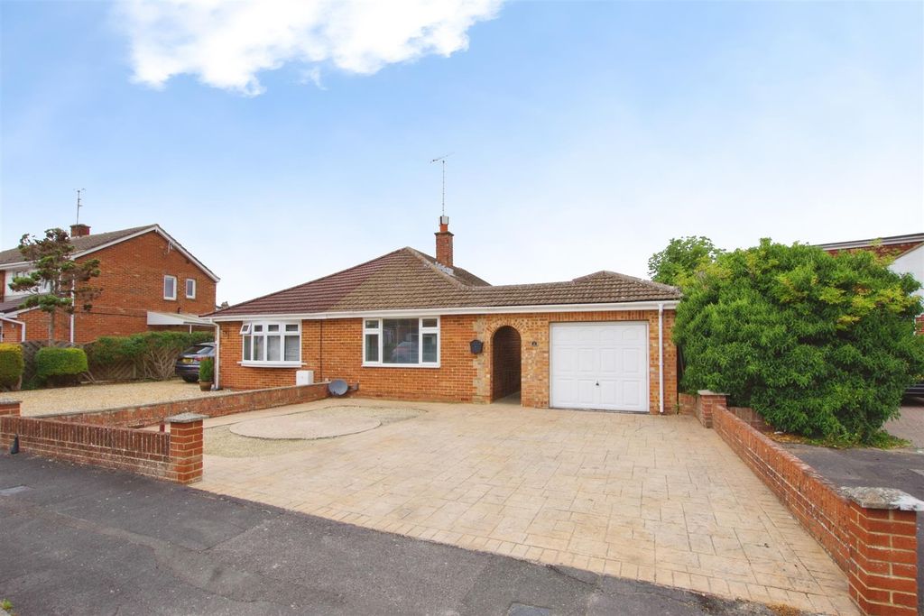 Property photo 1 of 14