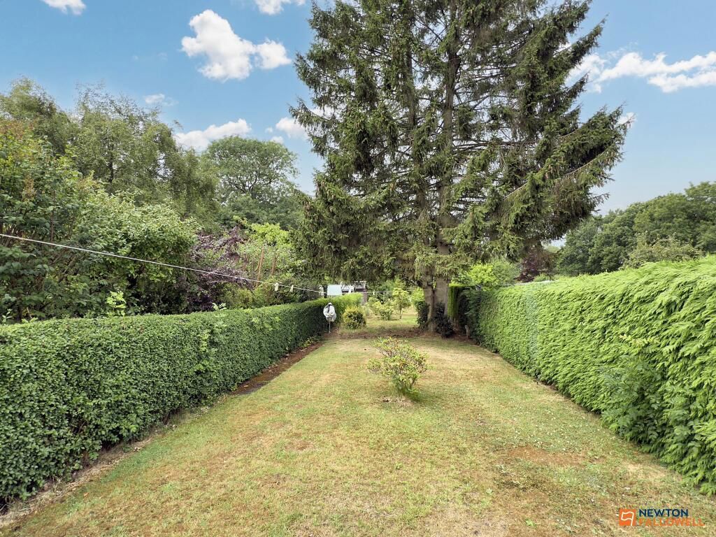 Property photo 3 of 23
