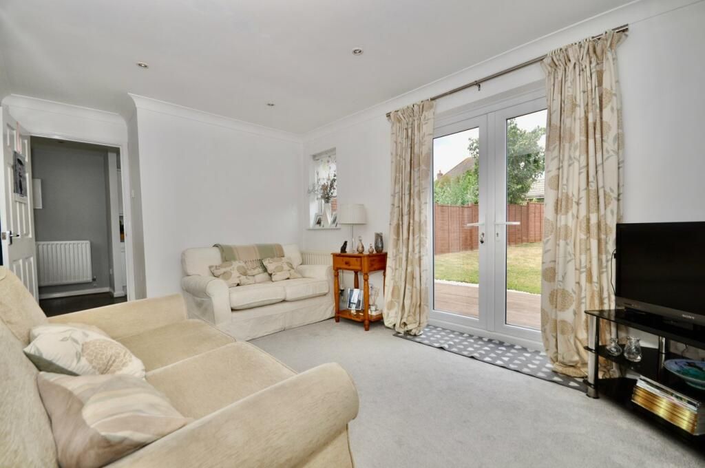 Property photo 3 of 16