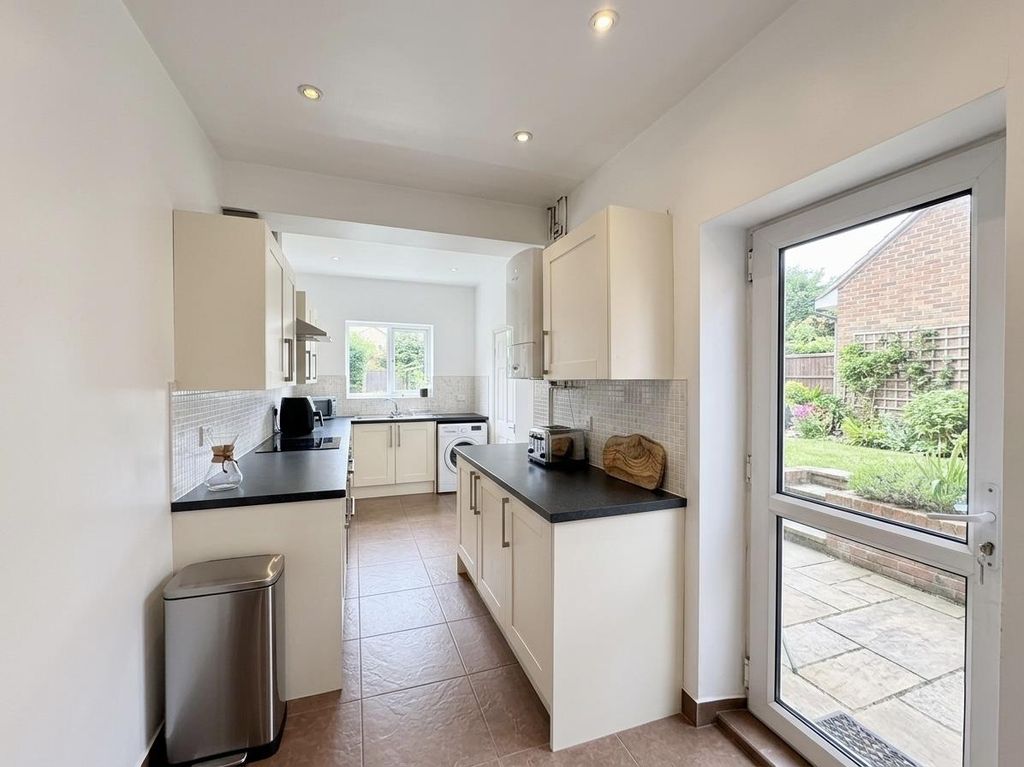 Property photo 2 of 17 2