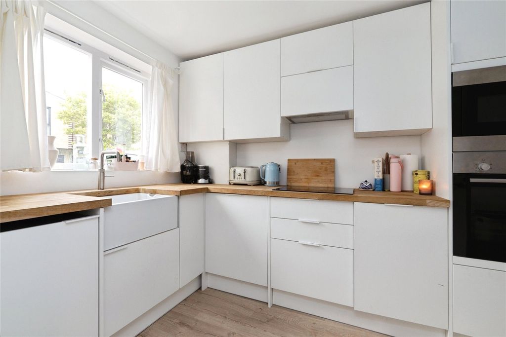 Property photo 3 of 15 Picture No. 08