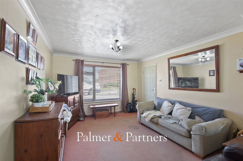 Property photo 2 of 16 Picture No. 05