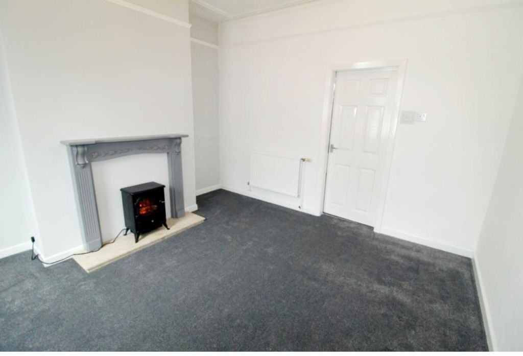 Property photo 3 of 16 Photo 3