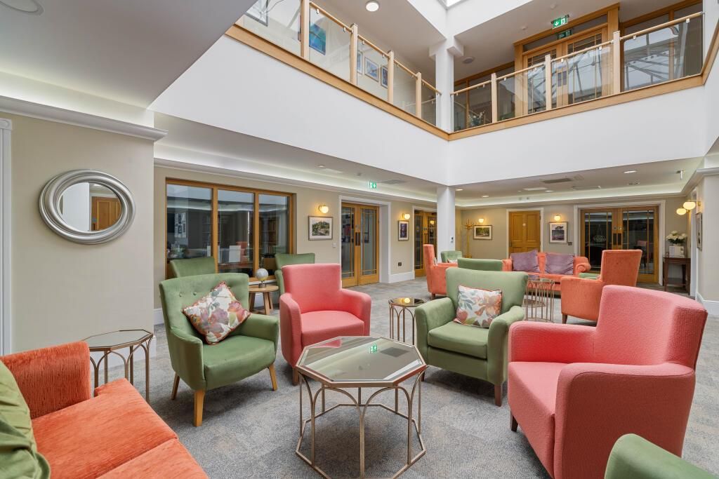 Additional image 15 of 2 bed flat for saleKing George's Drive, Liphook GU30