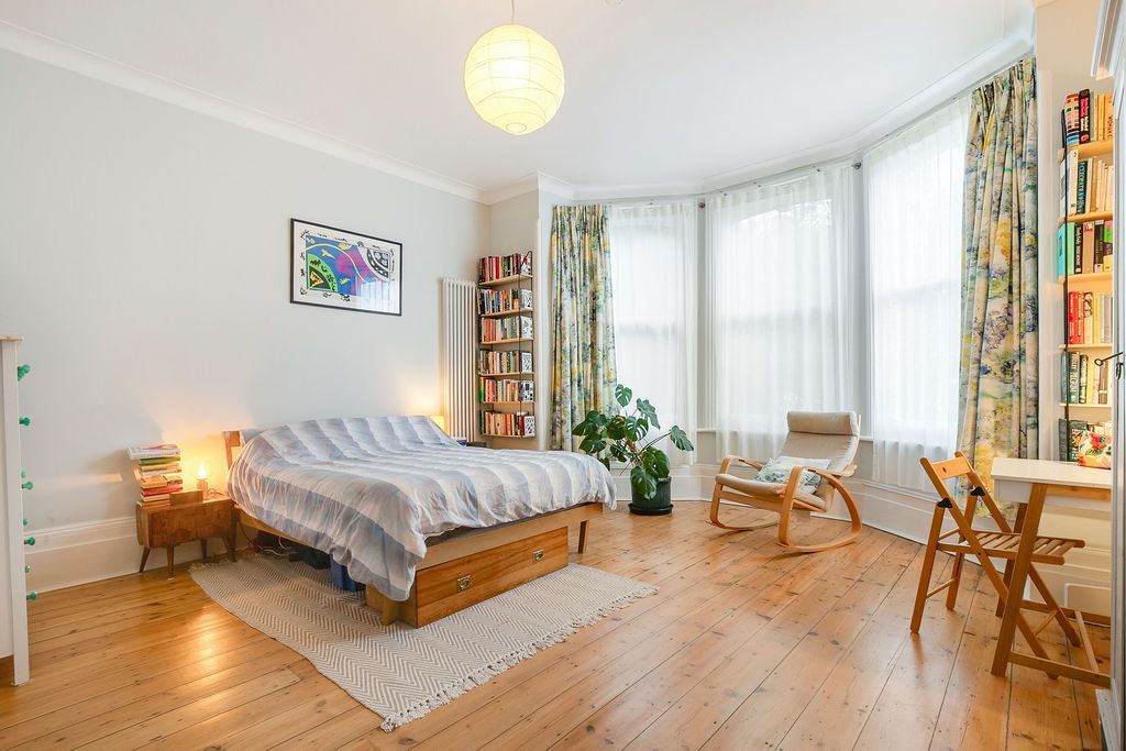 Property photo 2 of 24