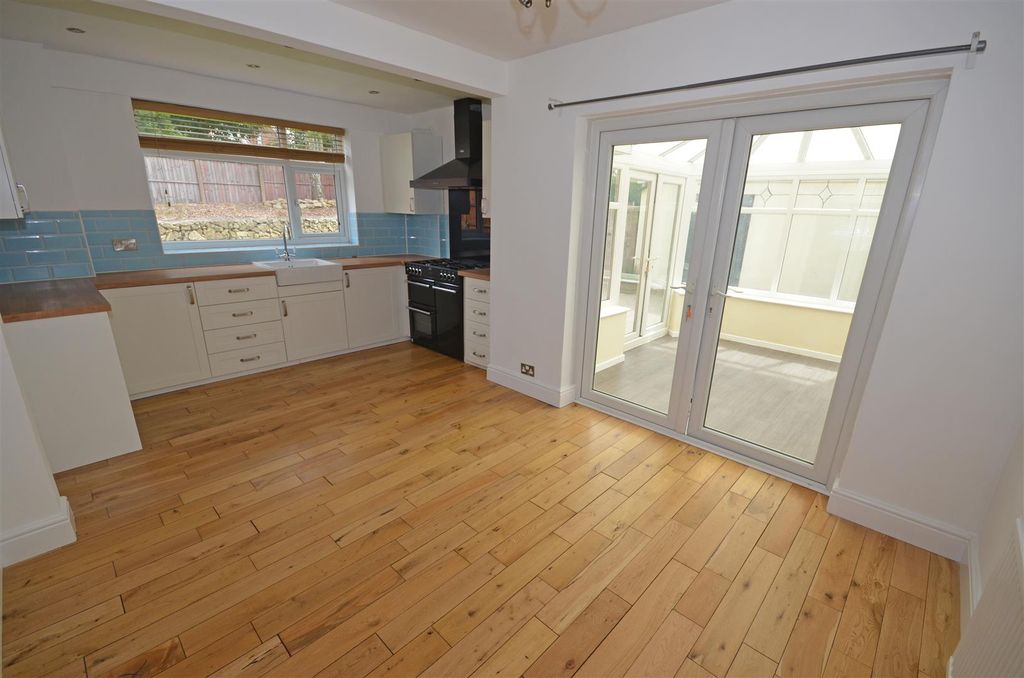 Property photo 3 of 32 01B.Jpg