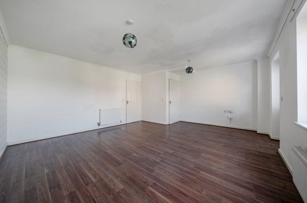 Property photo 3 of 13 1256093 (3)