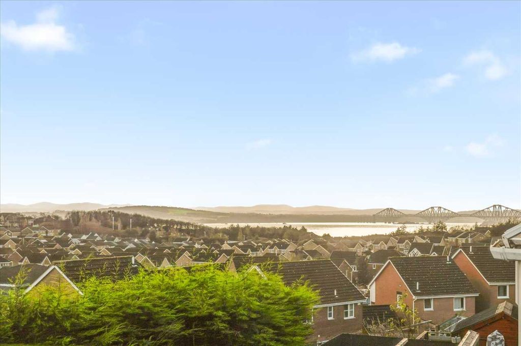 Property photo 2 of 16 View