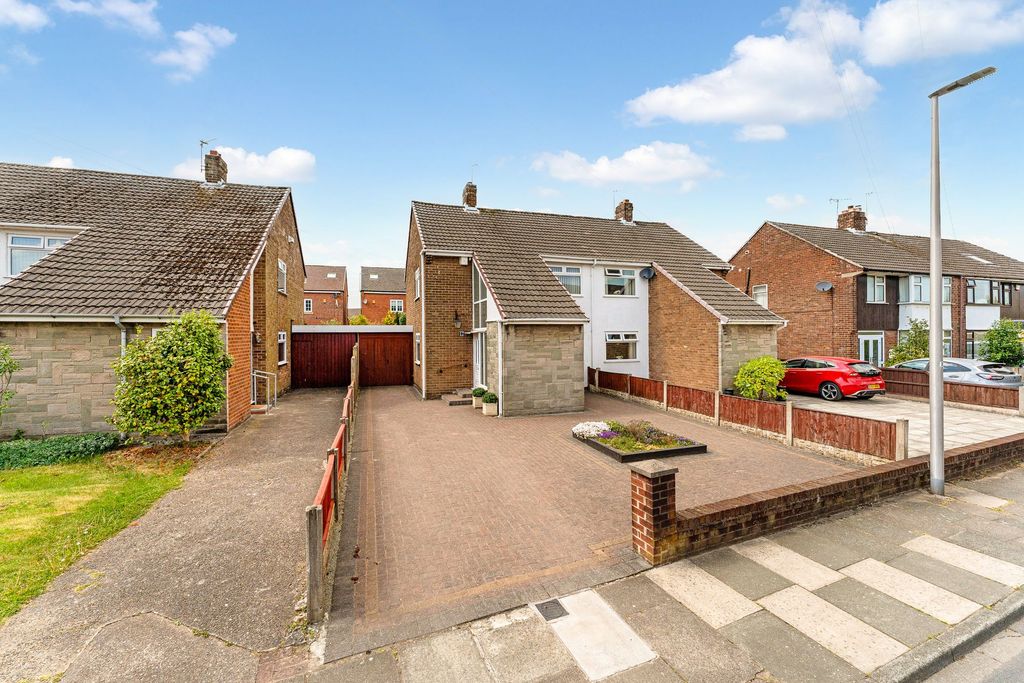 Property photo 1 of 24