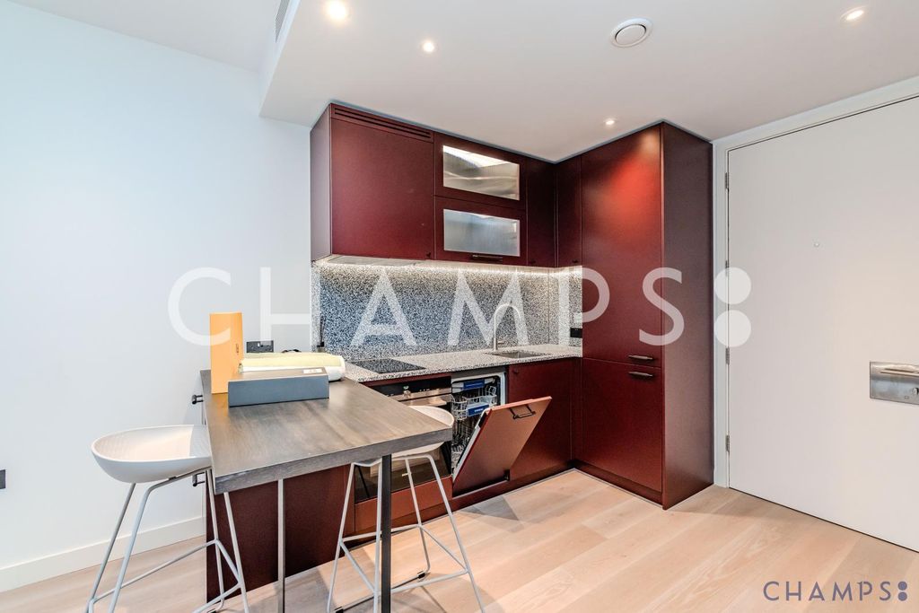 Property photo 1 of 11 Studio Apartment At The Embassy Garden
