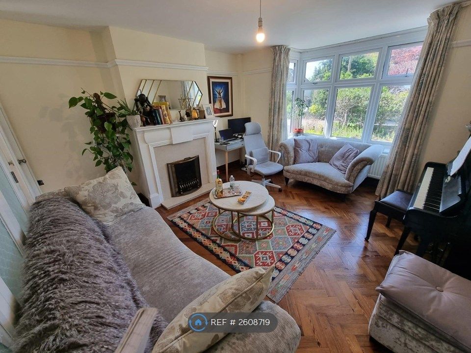 Property photo 3 of 8 Reception Room 1