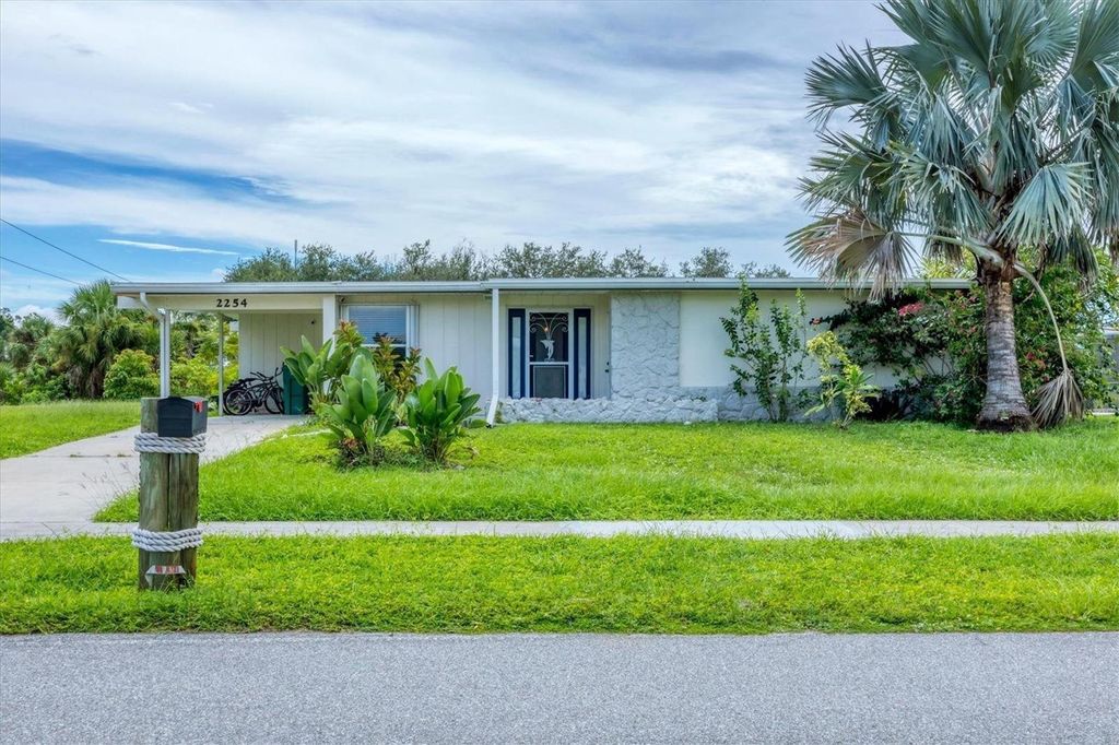 Property photo 1 of 19