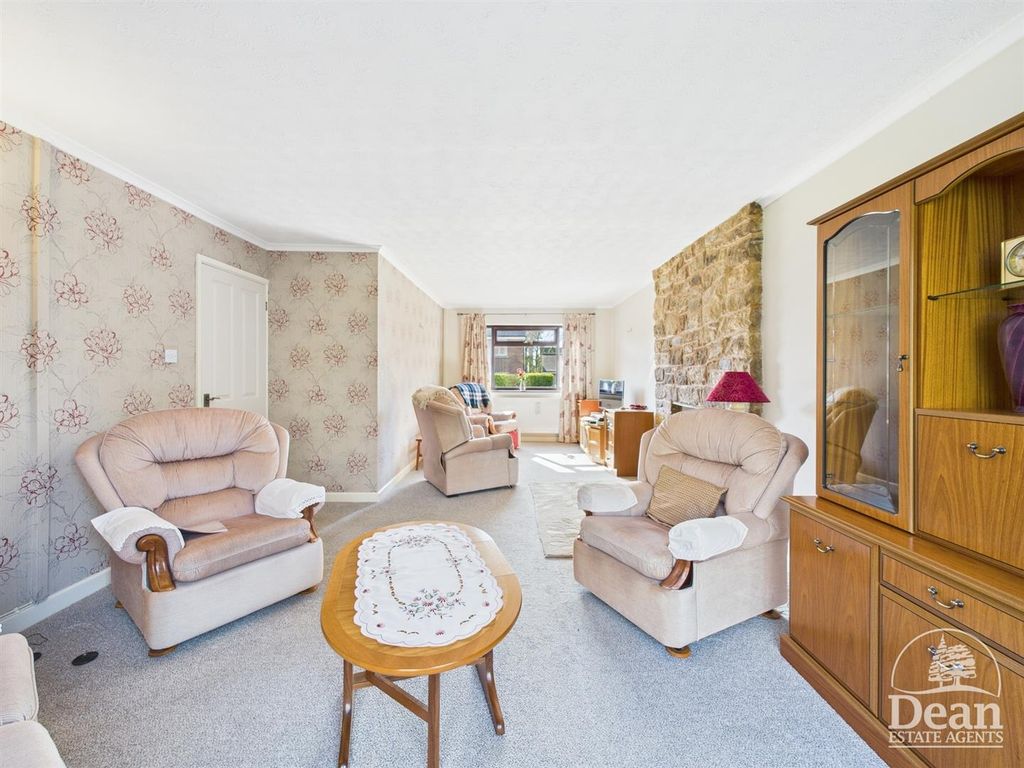 Property photo 3 of 24