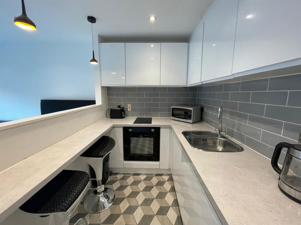 Property photo 1 of 11 Zdje?Cie Whatsapp 2025-07-10 O 13.53.53_51d07Bd8.J