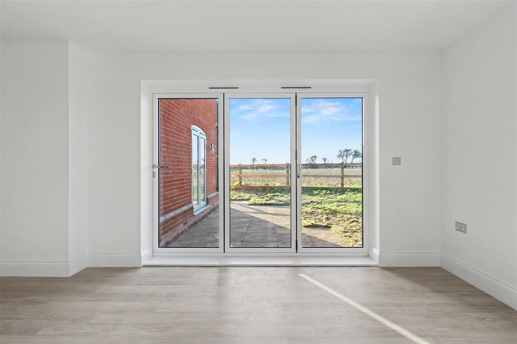 Property photo 3 of 37 Kitchen Views