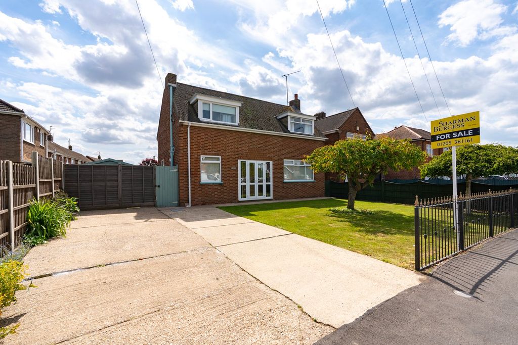 Property photo 1 of 15