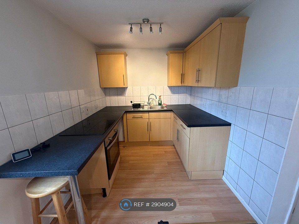 Property photo 3 of 5